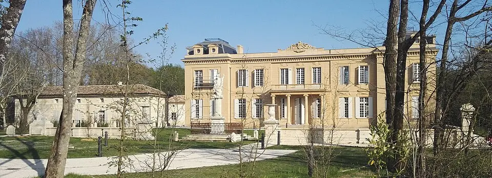 Image: Gitouche · CC BY-SA 4.0 château Raba