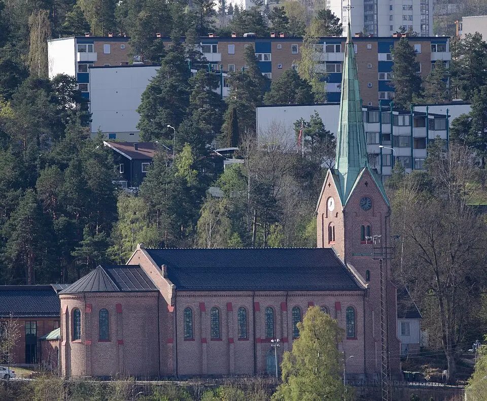 Tangen kirke