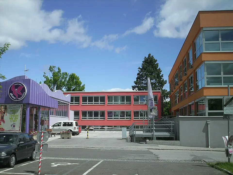 Neues Volksheim, Tanzschule