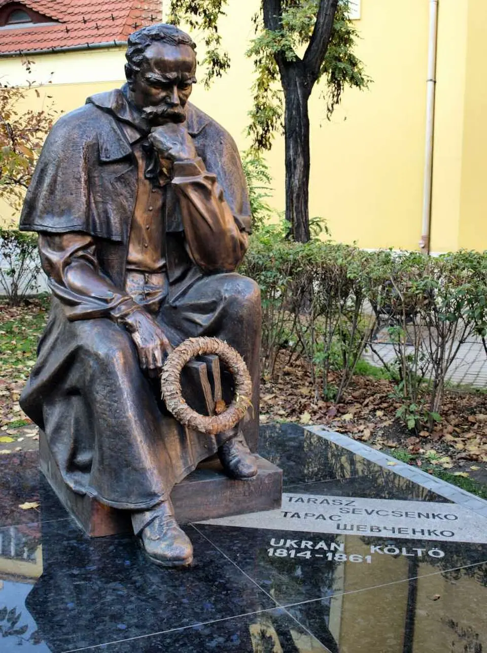 Tarasz Sevcsenko-emlékmű