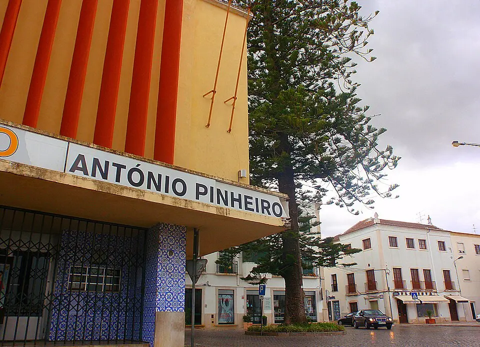 Cine-Teatro António Pinheiro
