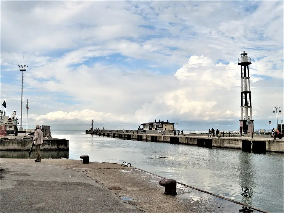 faro di Gabicce Mare