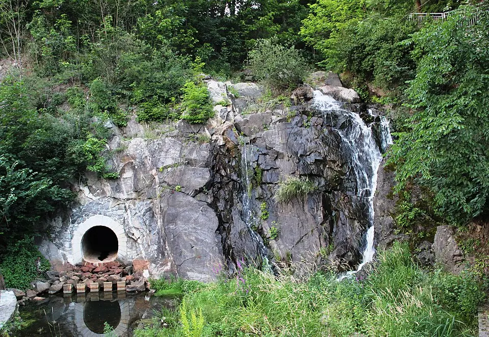 Jordánský waterfall