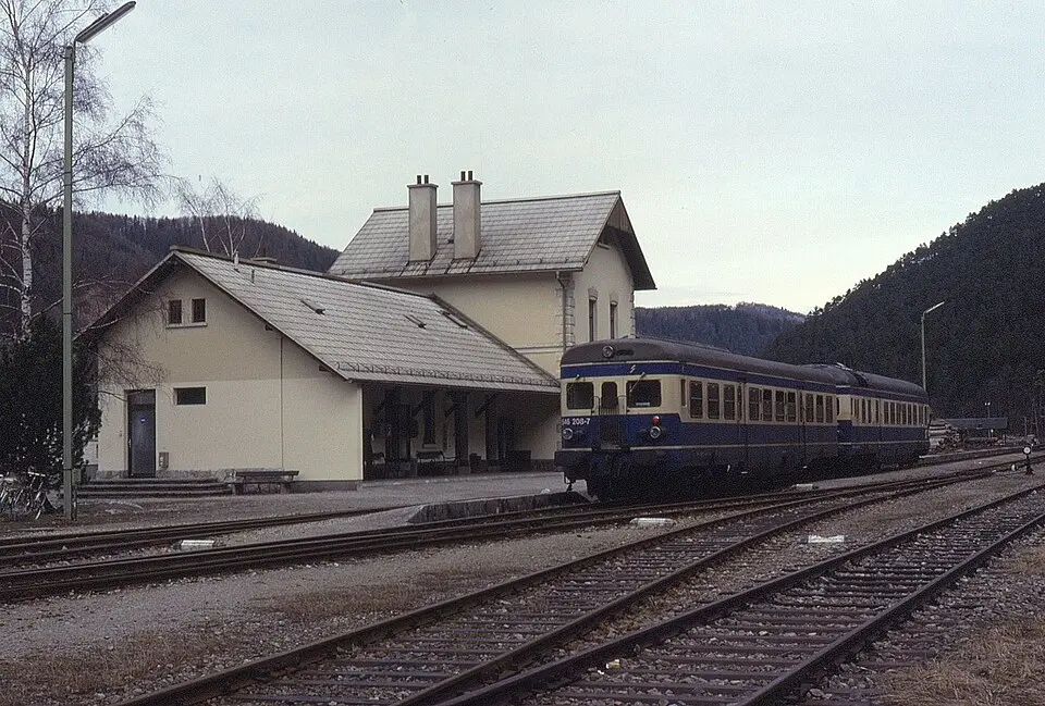 Aufnahmsgebäude Bahnhof Türnitz
