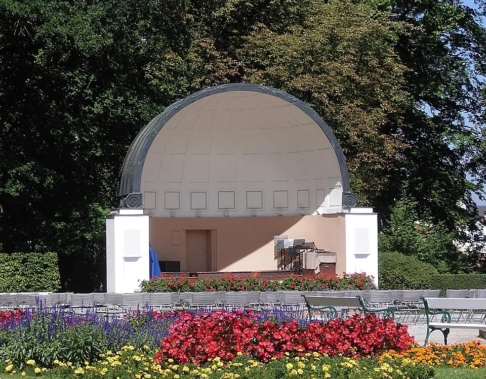 Image: Bodory Thomas · CC BY-SA 3.0 Musikpavillon Kurpark Bad Hall