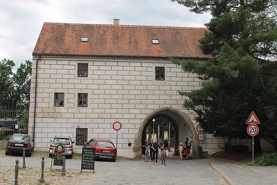 Novohradská brána