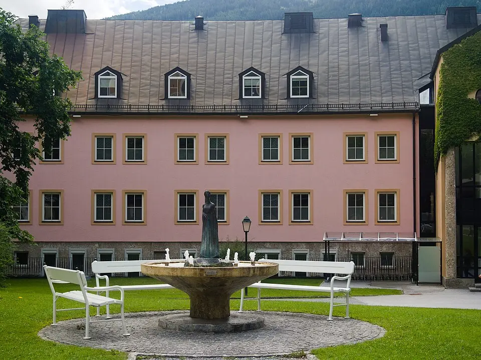 Brunnen Weitmoserin