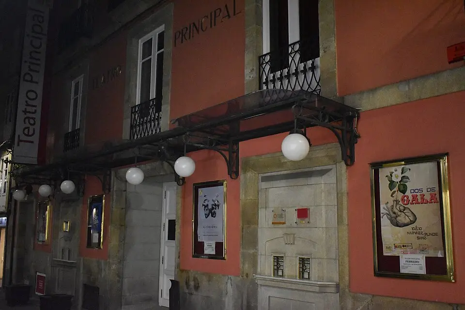 Obrázok: Estevoaei · CC BY-SA 4.0 Teatro Principal