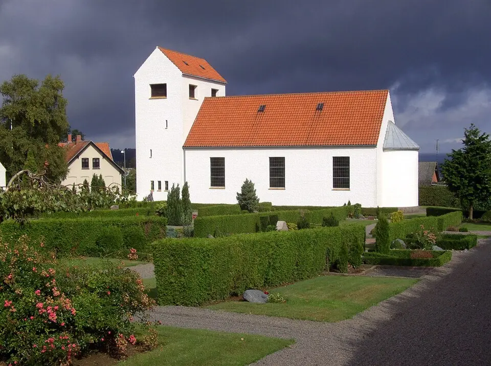 Tejn Kirke