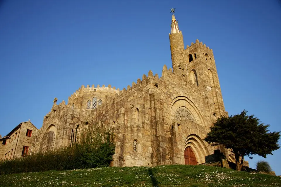 Templo Votivo del Mar