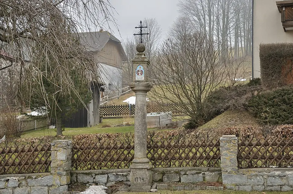 Pötscher-Kreuzsäule