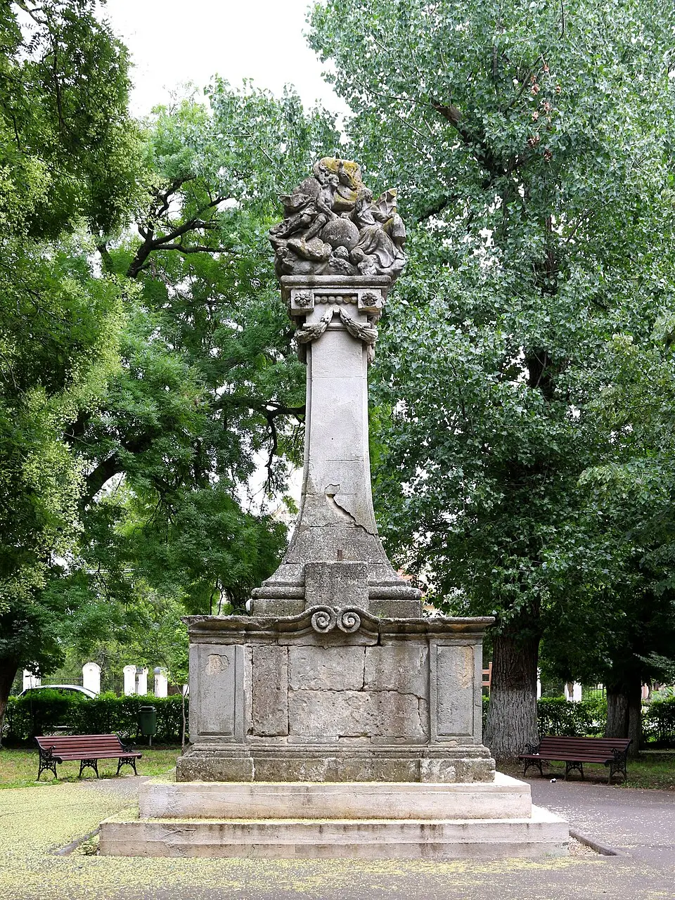 Monumentul „Sf. Treime”
