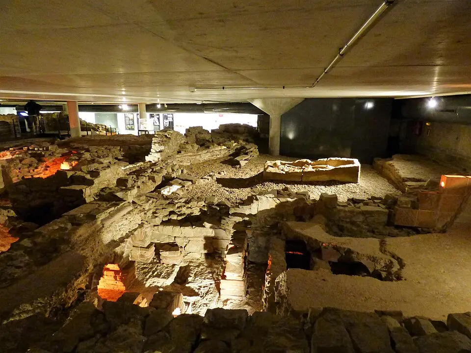 Roman thermae in Campo Valdés