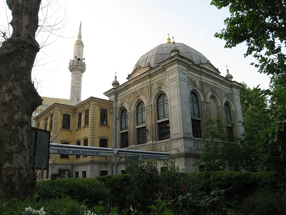 Teşvikiye Camii