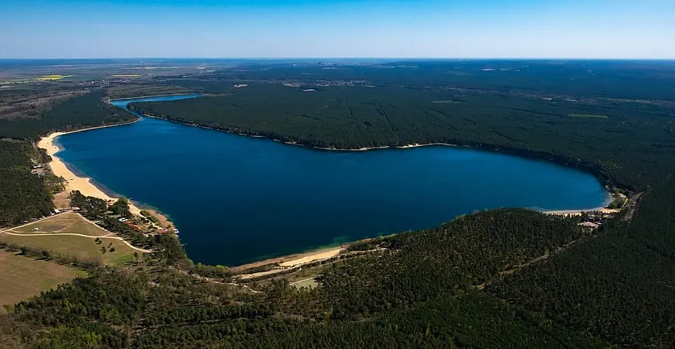Kép: Ralf Roletschek · FAL Helenesee