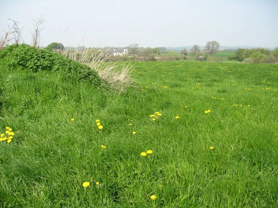 Image: Barry Hurst · CC BY-SA 2.0 Gunthwaite and Ingbirchworth