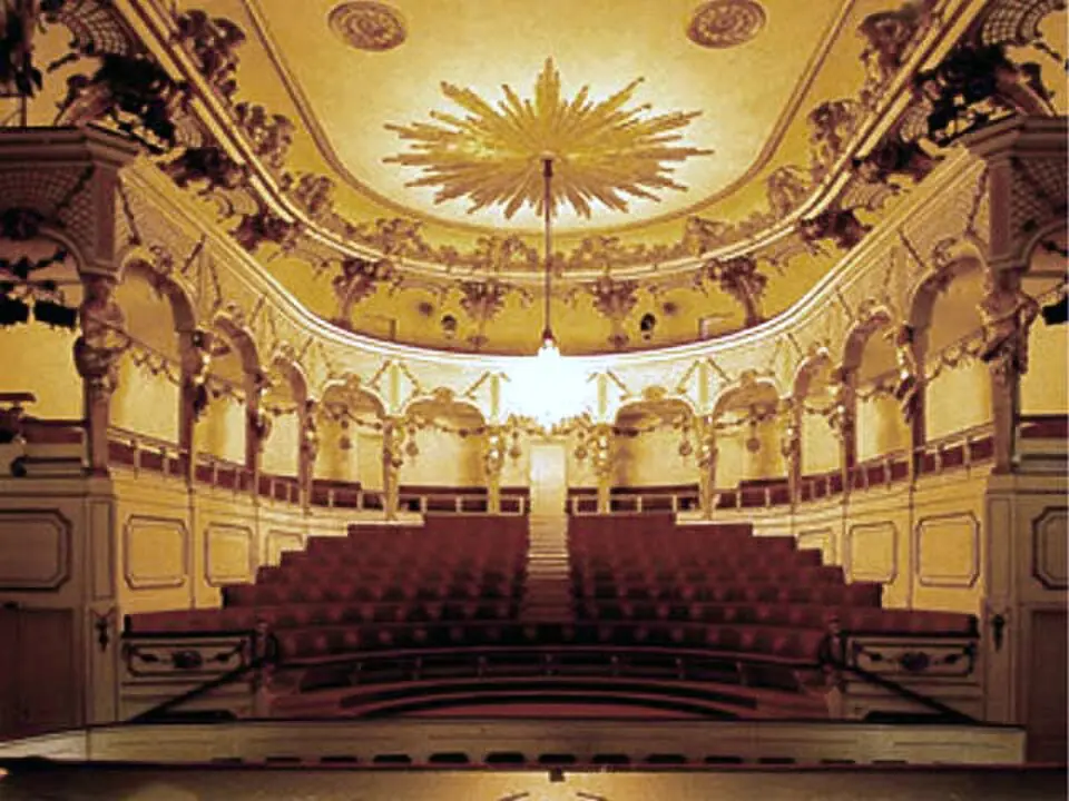 Theater im Neuen Palais