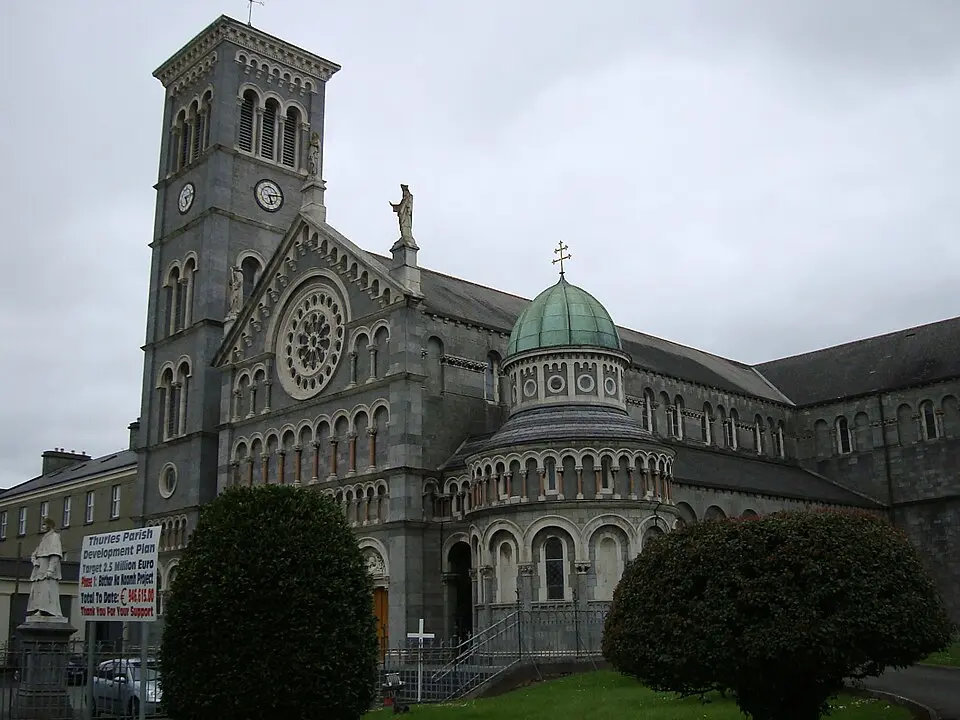 Obrázek: JohnArmagh · Public domain Cathedral of the Assumption, Thurles