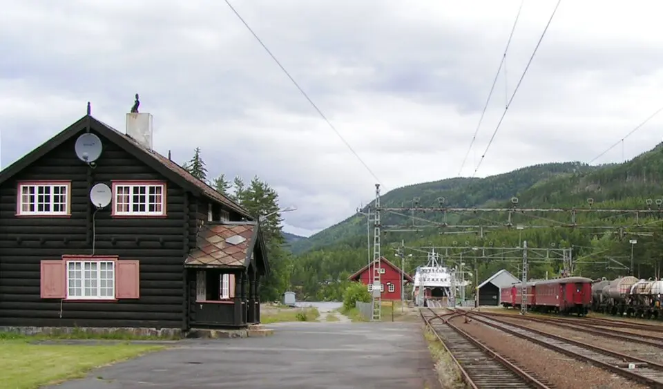 Tinnoset stasjon