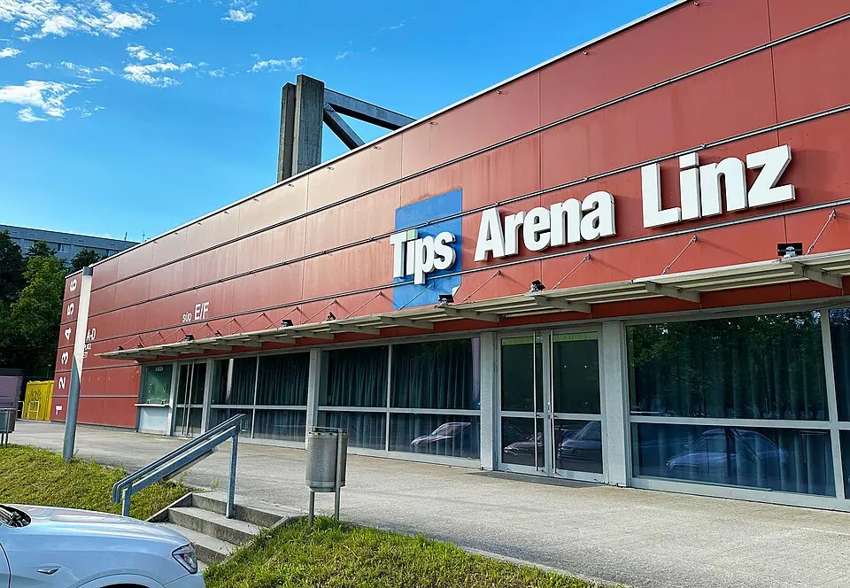 Image: Hatch101 · CC BY 4.0 TipsArena Linz