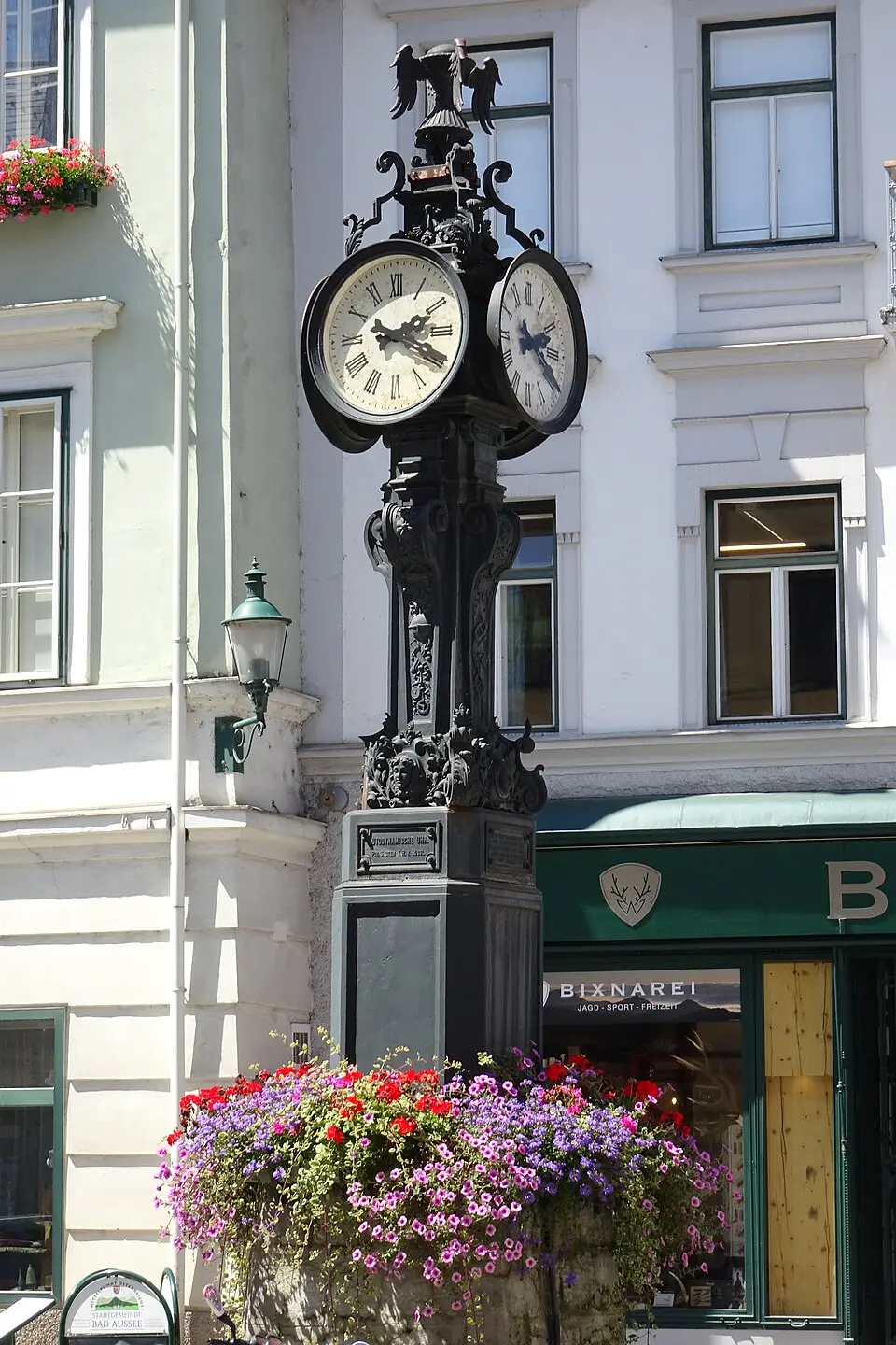 Lössl-Uhr