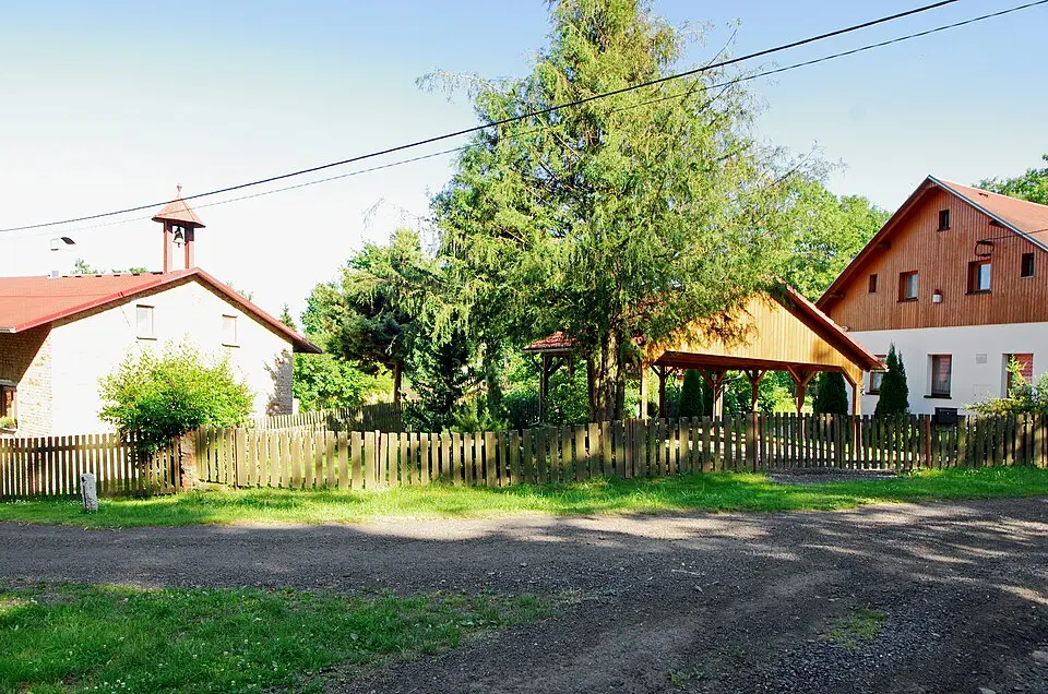 Tisová (Otročín)