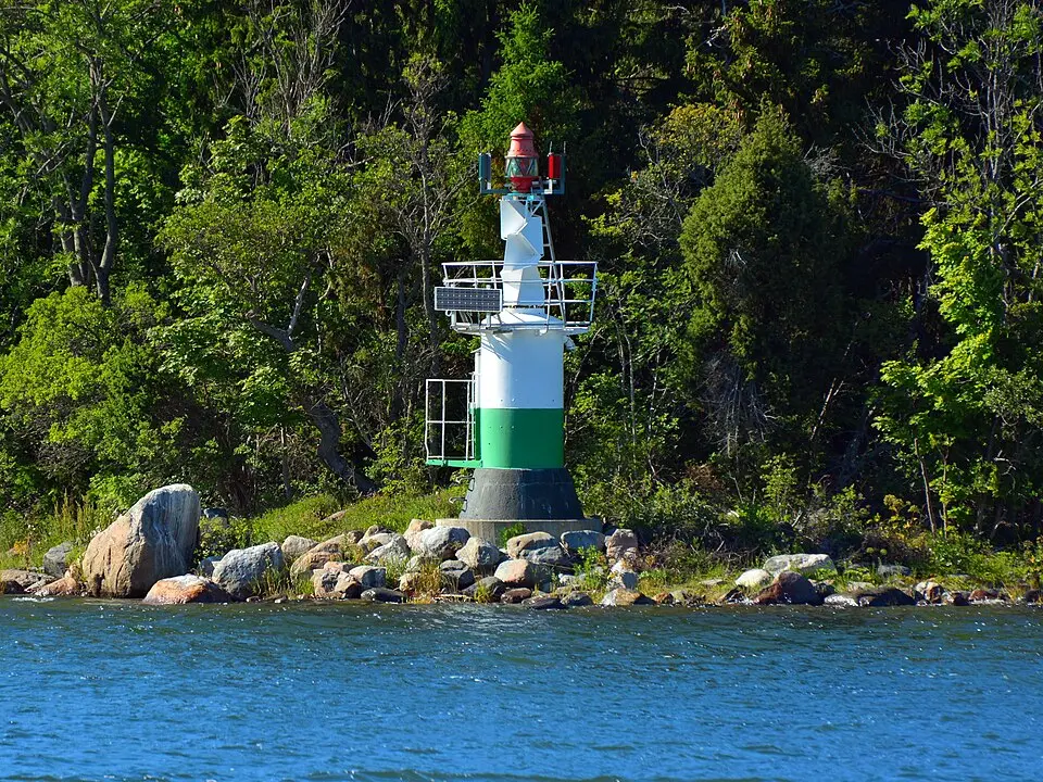 Tistelö fyr