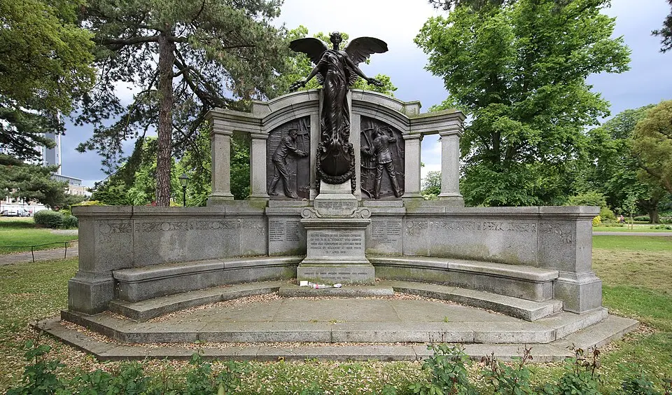 Titanic Engineers' Memorial