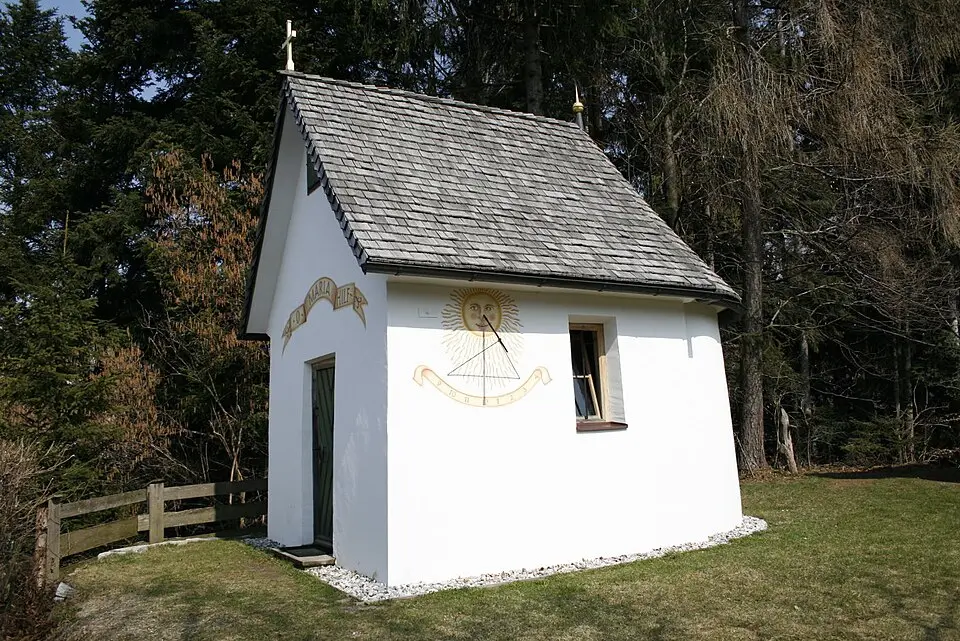 Obrázok: Thom16 · CC BY-SA 3.0 Kapelle St. Maria beim Doagl