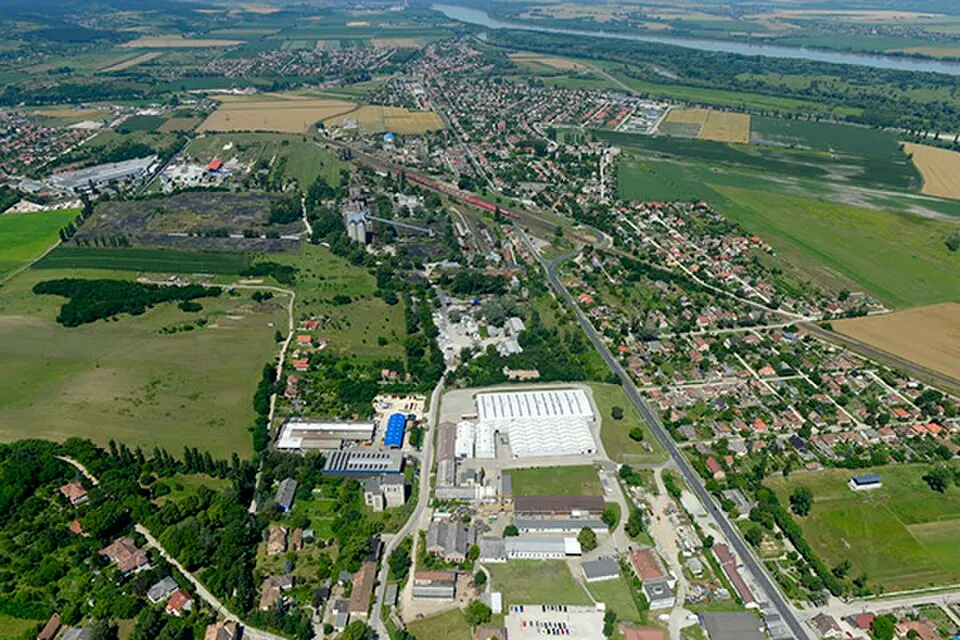 Obrázek: Civertan · CC BY-SA 4.0 Tokodaltáró