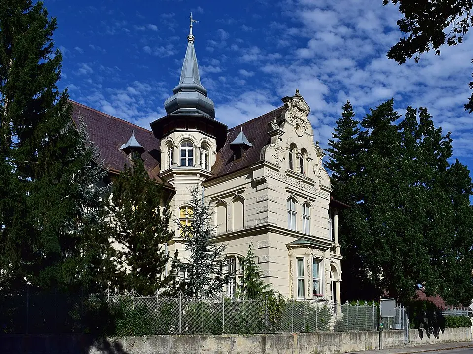 Villa