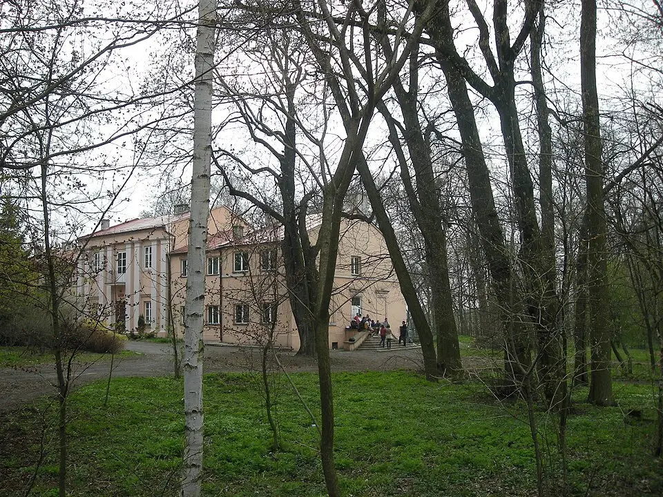 Zespół pałacowy w Tomaszowicach