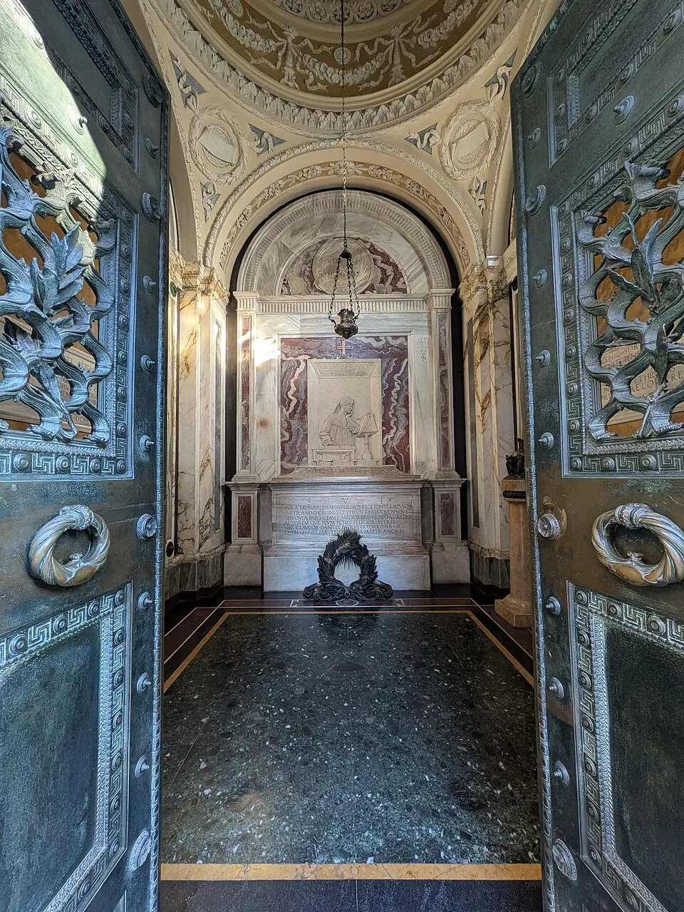 Tomba di Dante