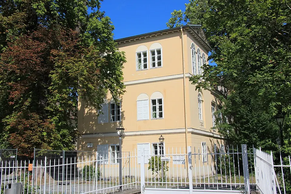 Ehem. Florastöckl, Bundes- und Bundesrealgymnasium