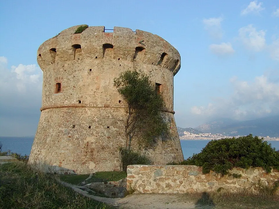 tour de Capitello