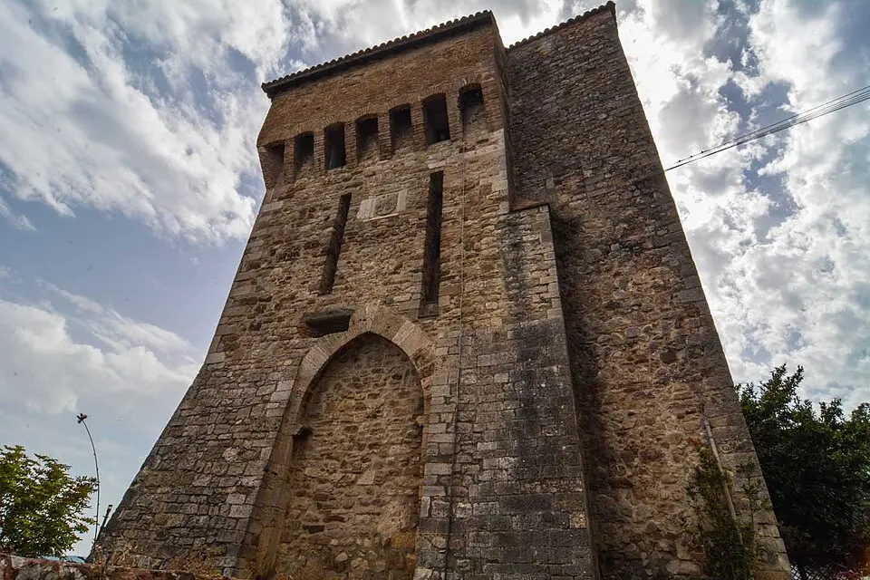 torrione di Porta Caetana