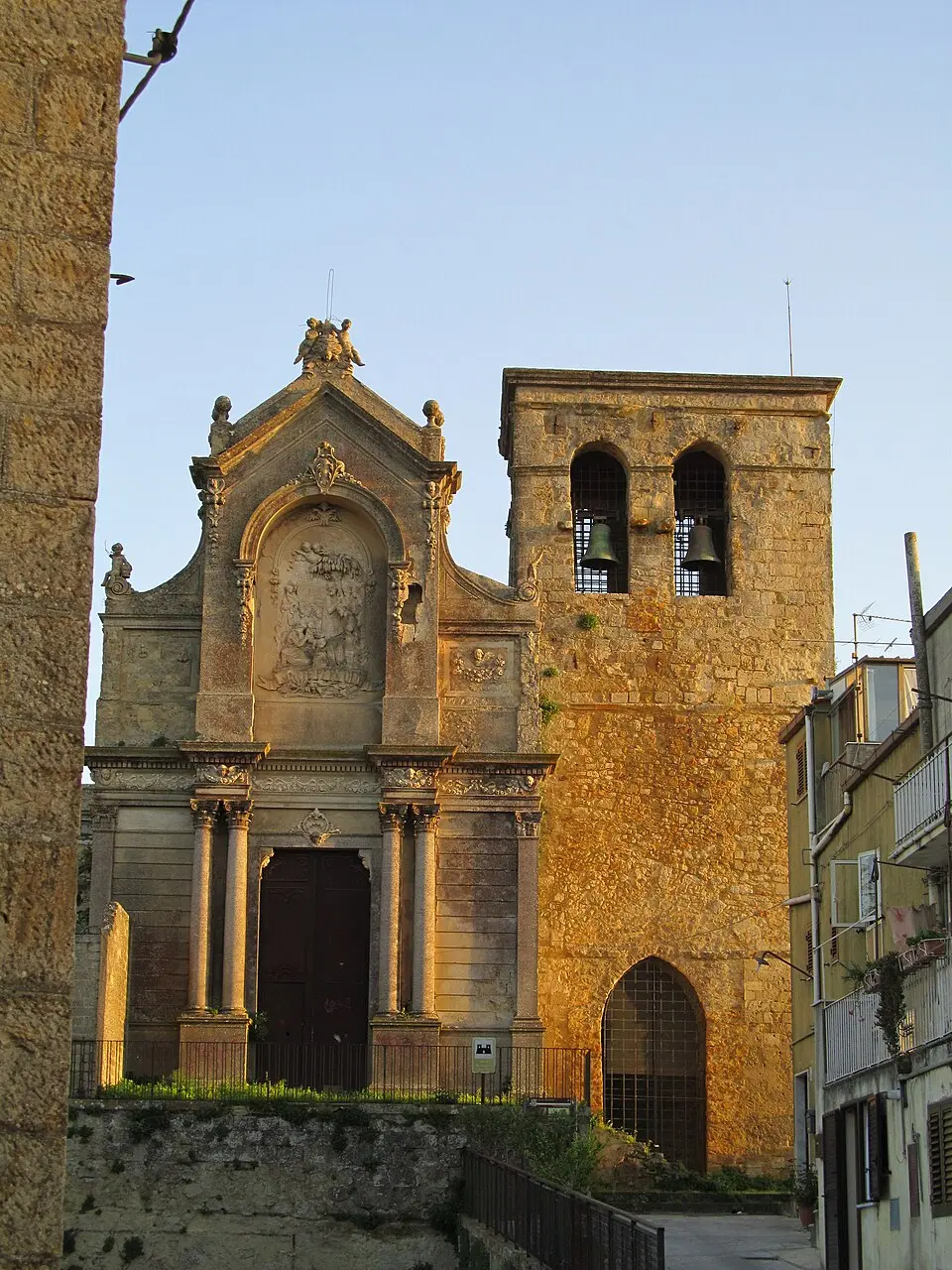 torre campanaria