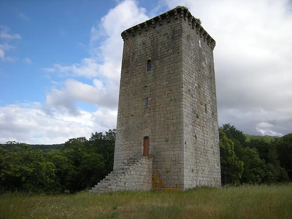 Torre de Fírbeda