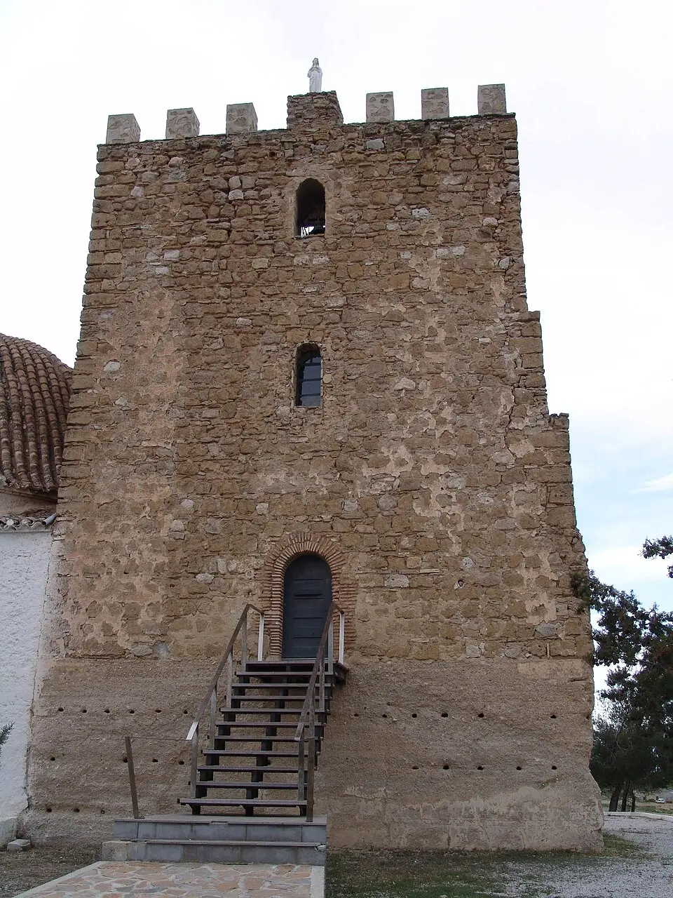 Immagine: Rumahis · CC BY-SA 4.0 Torre del Cerro de la Ermita