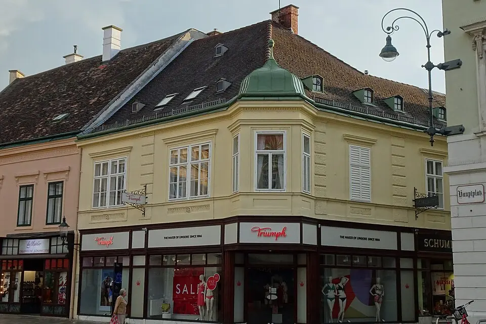 Wohn- und Geschäftshaus Hauptplatz 21