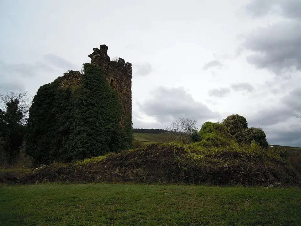 Torés Castle
