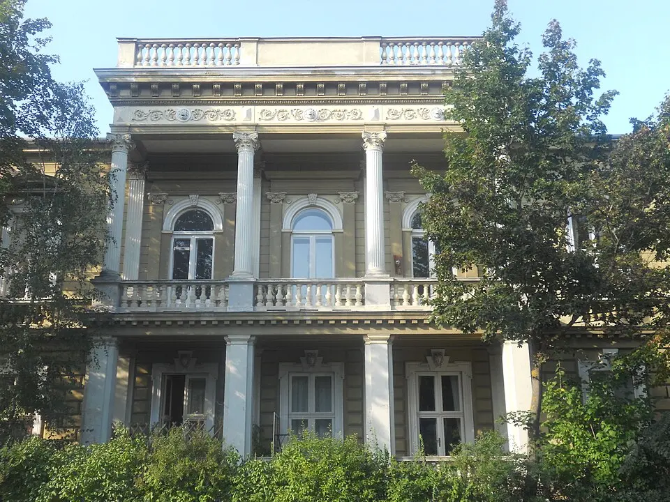 Villa
