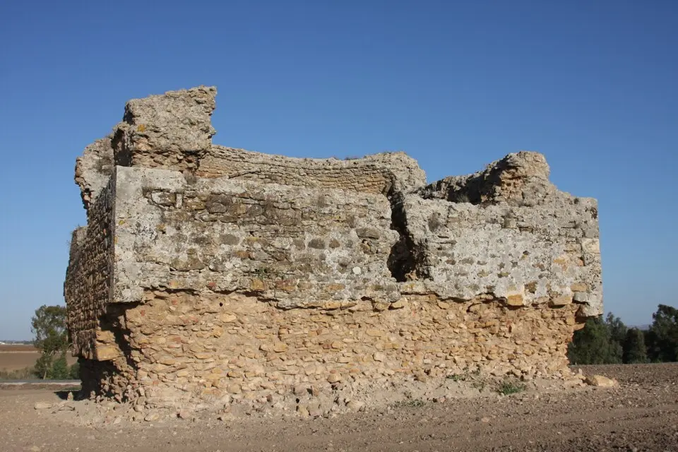 Obrázok: Eldragondelguadaira · CC BY-SA 3.0 ES Torre del Bao