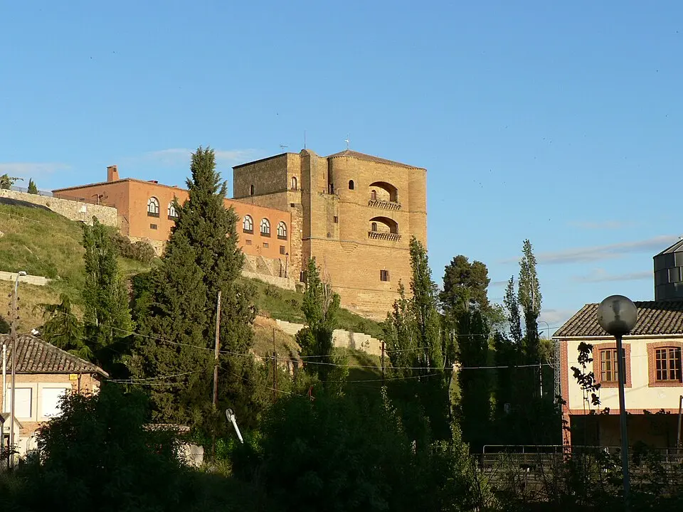 Obrázok: Achica at Spanish Wikipedia · Public domain Torre del Caracol