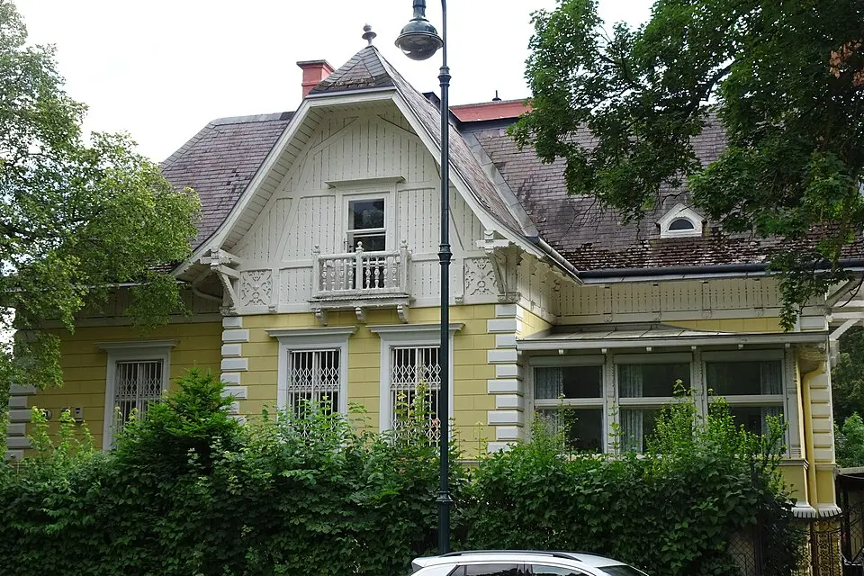Villa Helenenstraße 31 (Vorderhaus)