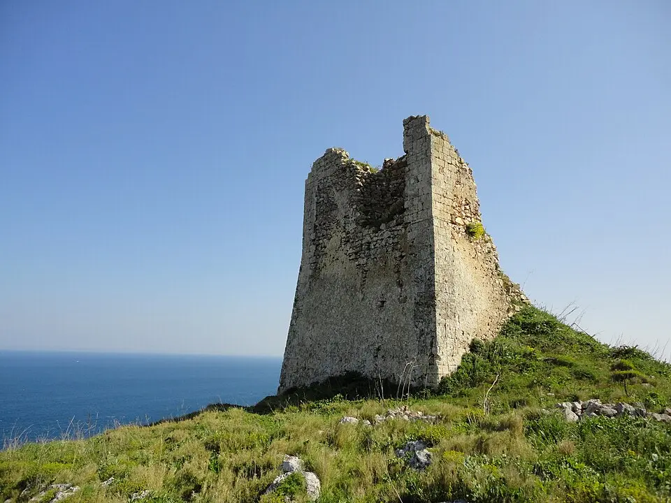 Torre del Sasso