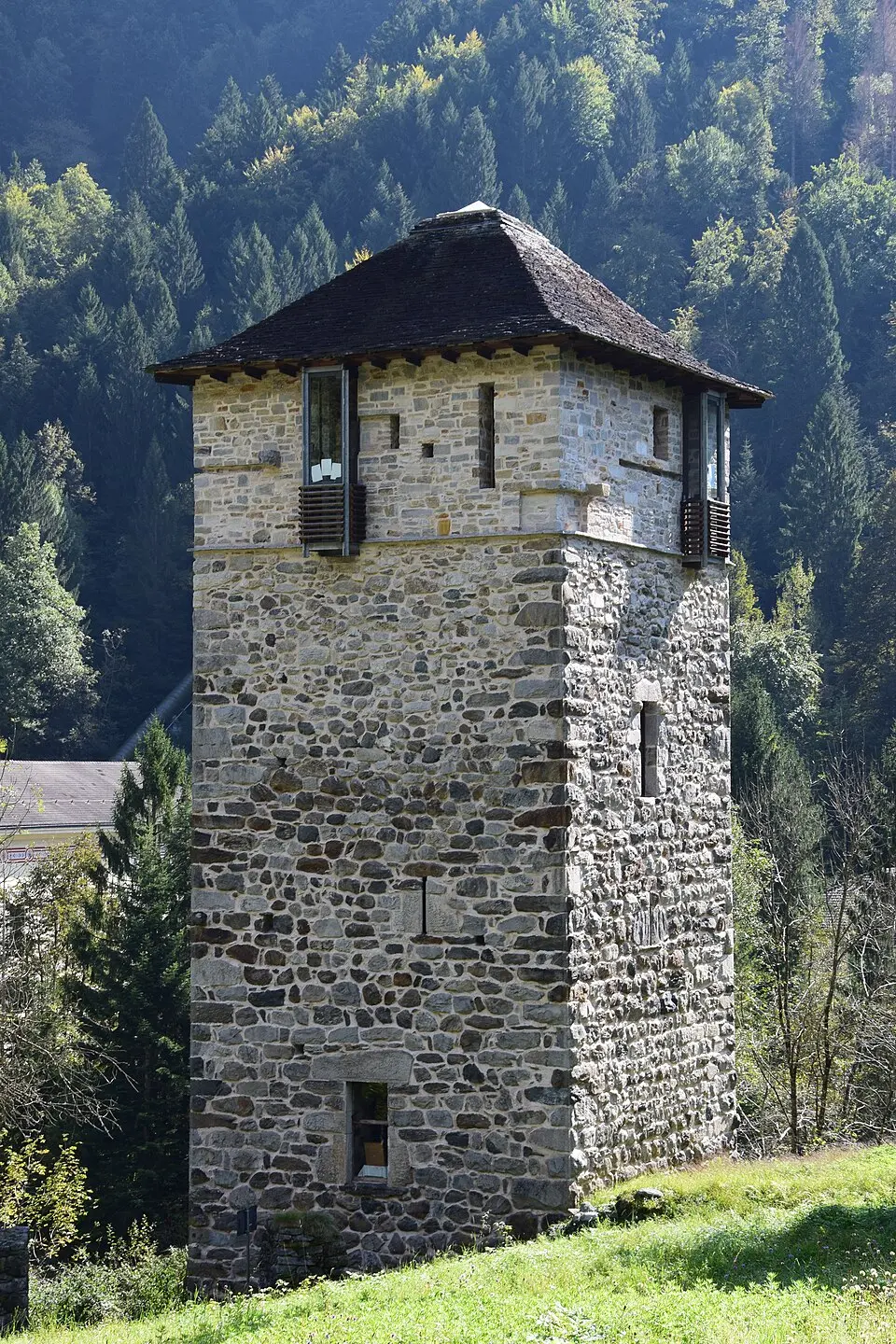 Torre di Battiggio