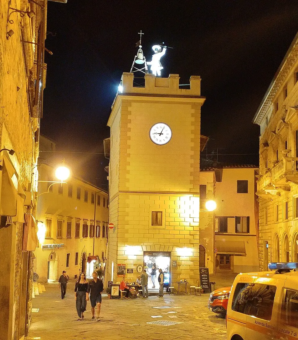 Torre di Pulcinella (Montepulciano)