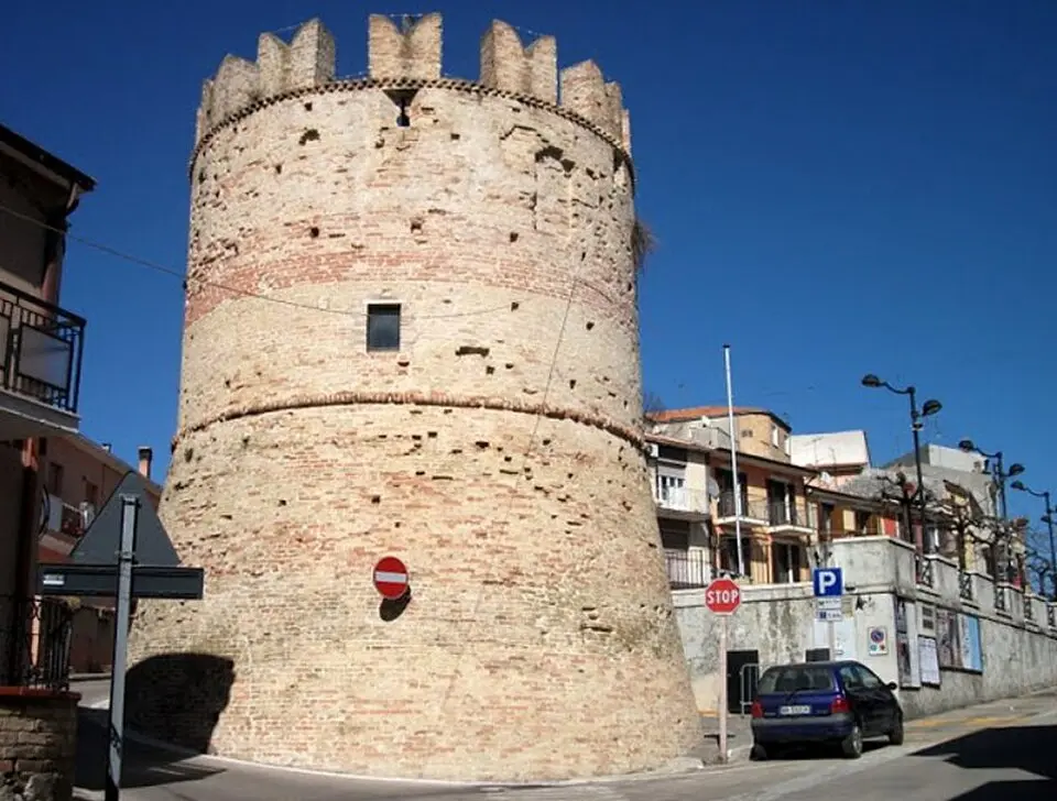 Torre aragonese