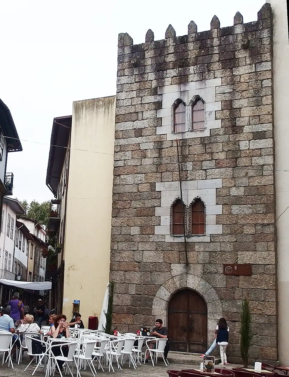 Torre dos Almadas